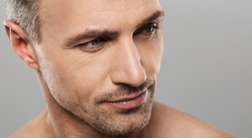 Ringiovanimento viso uomo